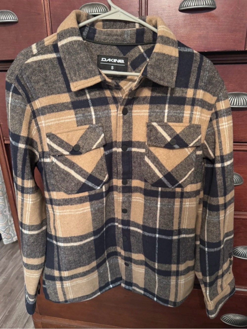 Dakine Tan and Navy Plaid Shirt Jacket
